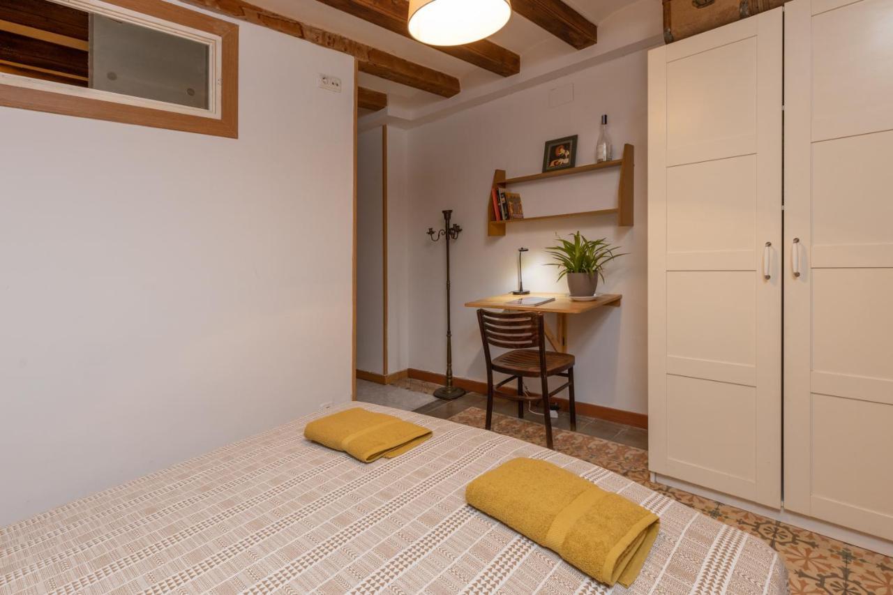 Aparteasy - Central Gracia Apartments برشلونة المظهر الخارجي الصورة