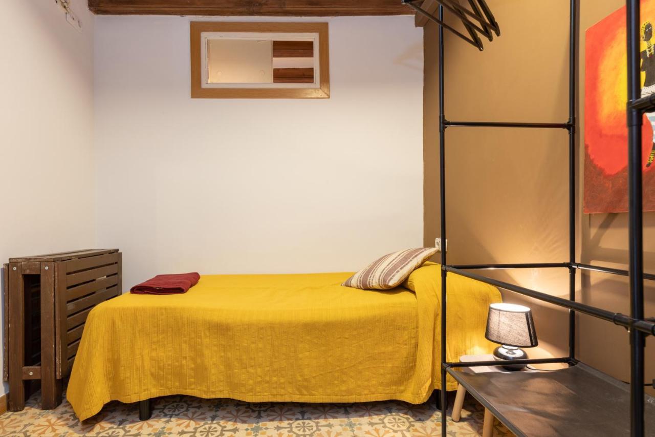 Aparteasy - Central Gracia Apartments برشلونة المظهر الخارجي الصورة