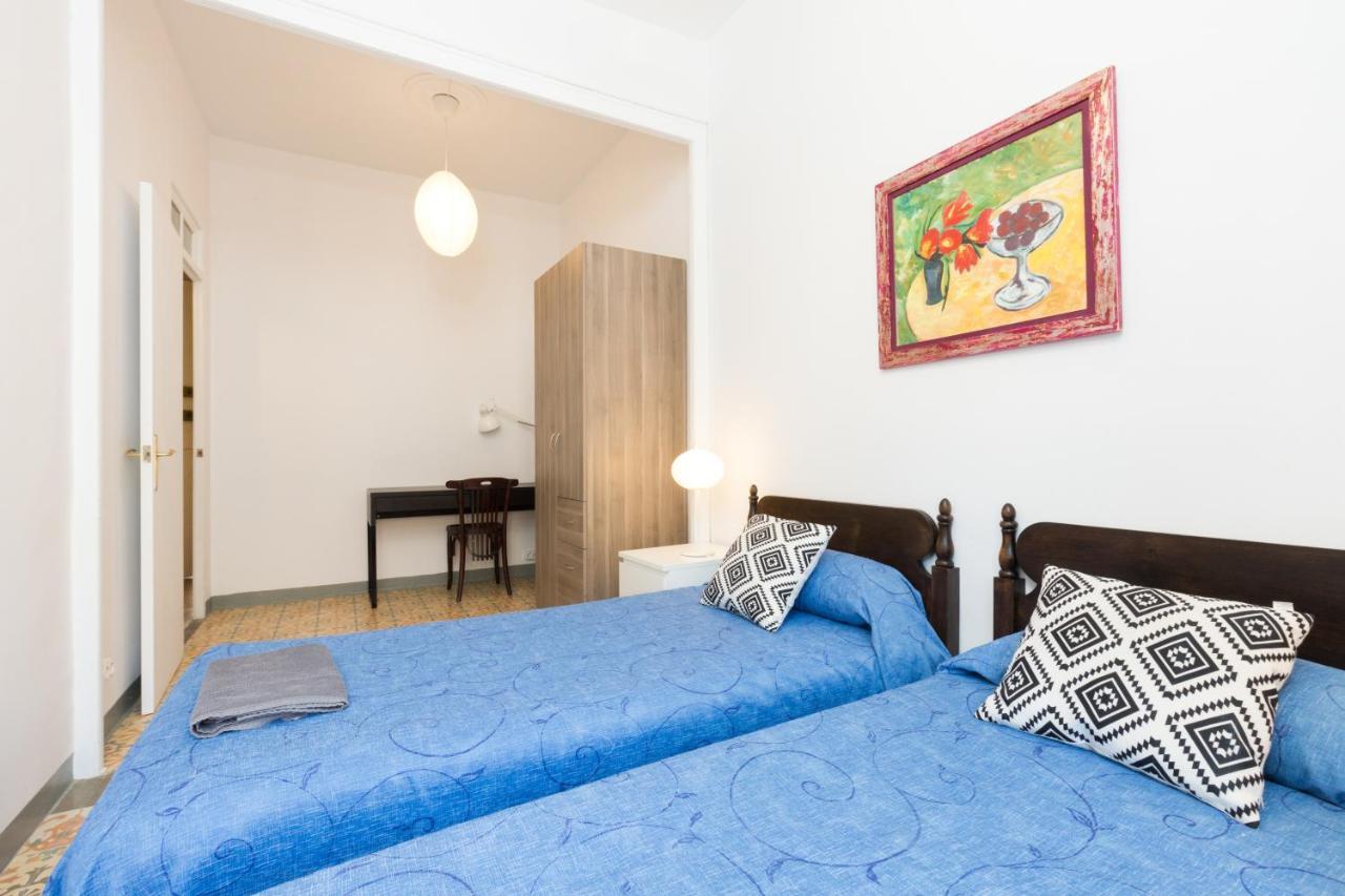 Aparteasy - Central Gracia Apartments برشلونة المظهر الخارجي الصورة